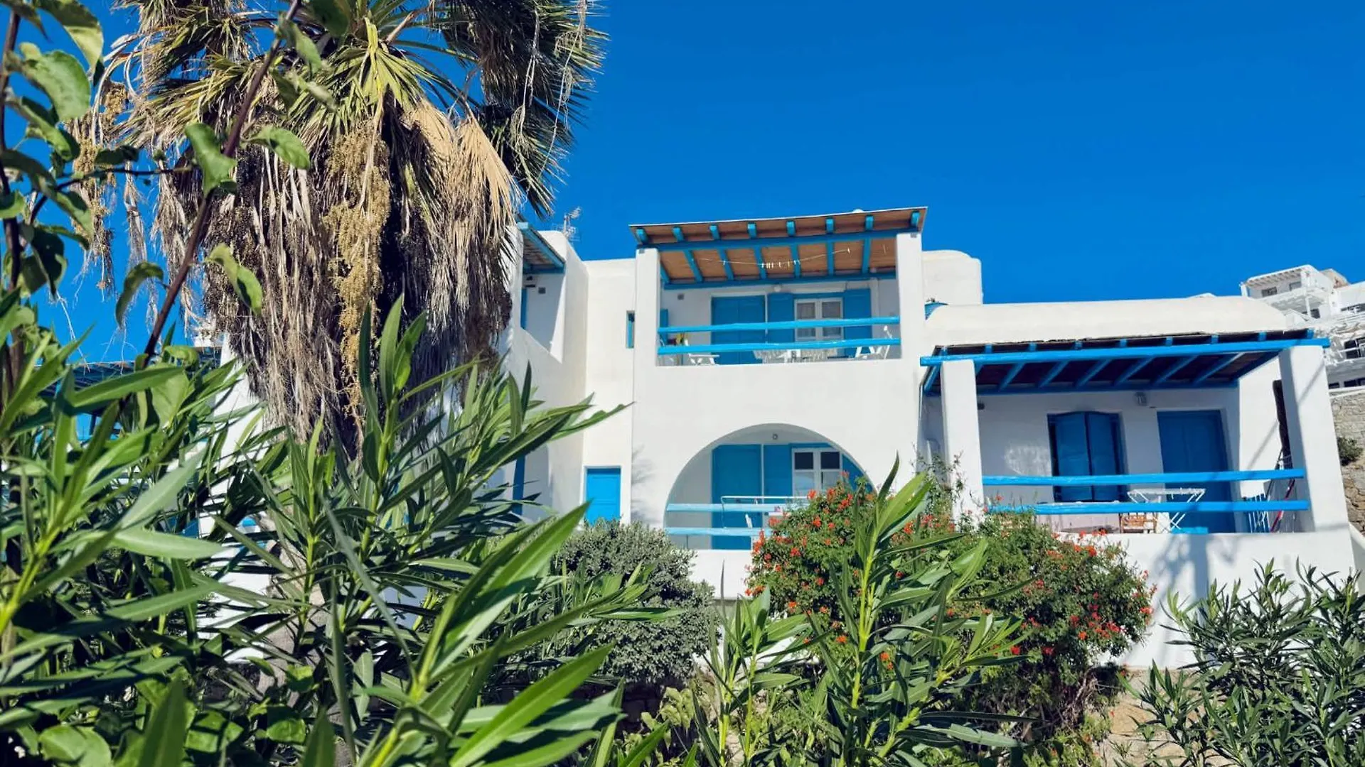 Stylish 2 Bd Escape Apt With Patio At Ornos Beach Ornos (Mykonos)